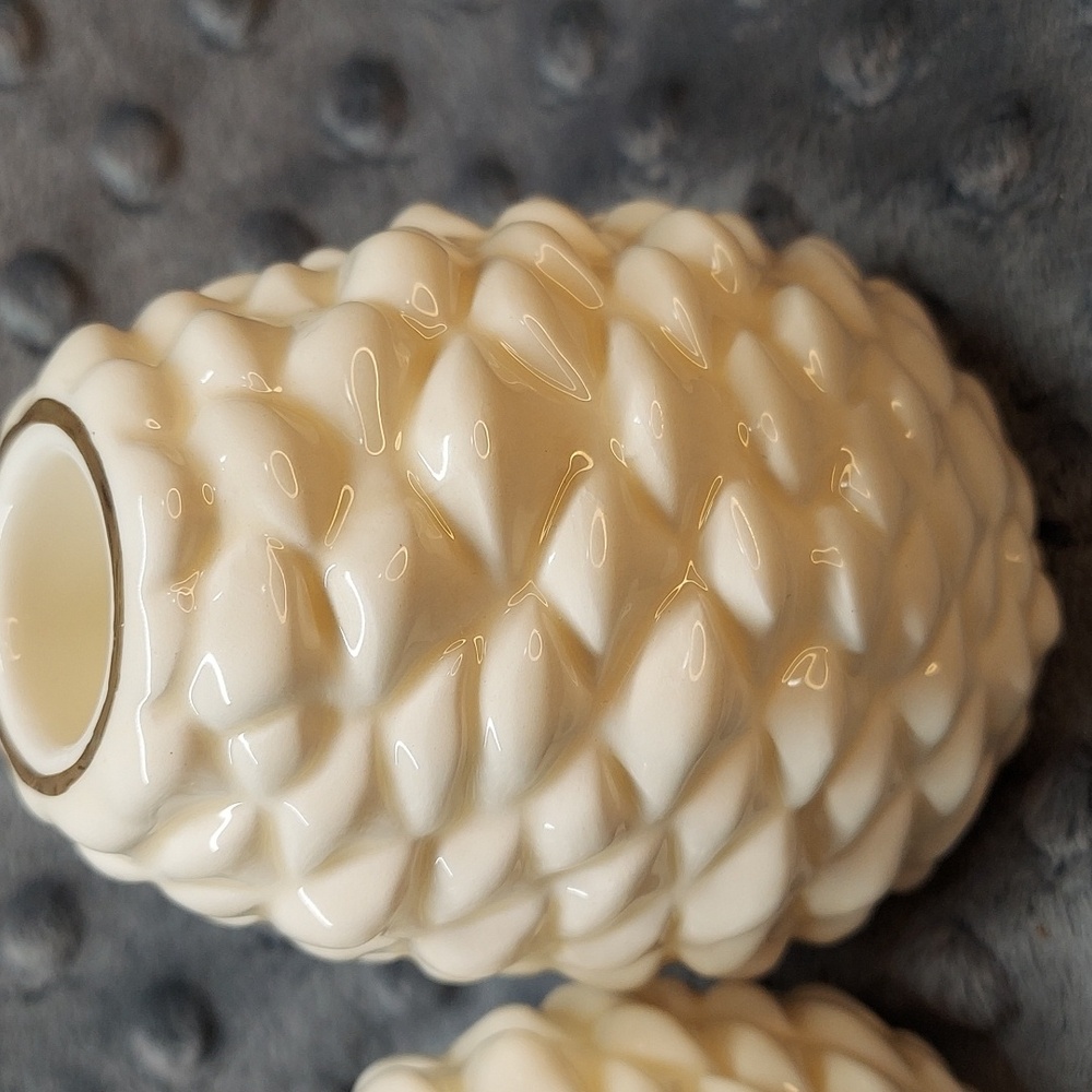Linens'n Things Pinecone Candle Holders Set Of 2 Cream - - Picture 4 of 9